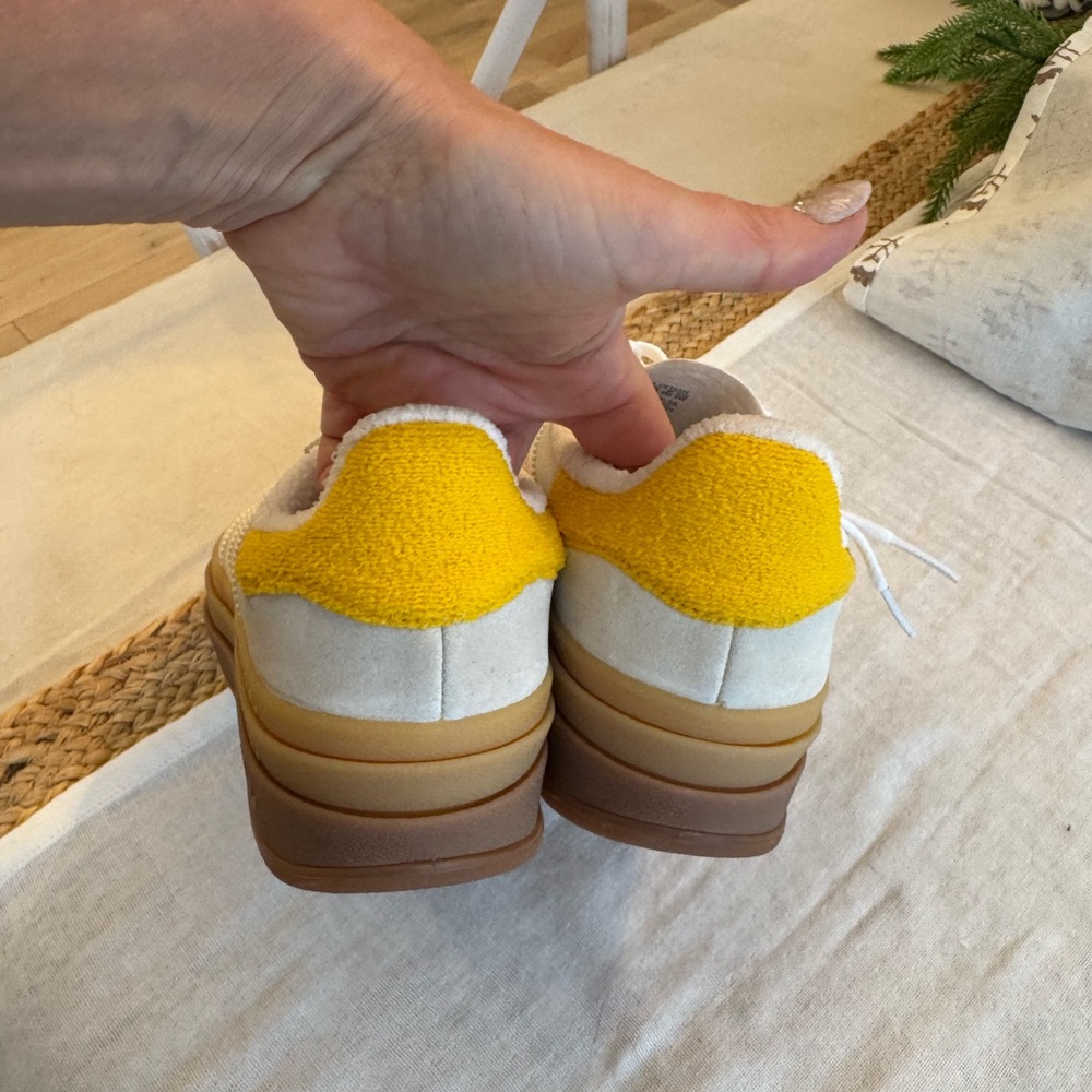 adidas Gazelle Sneakers in Cream, Yellow & Brown - Picture 4 of 7